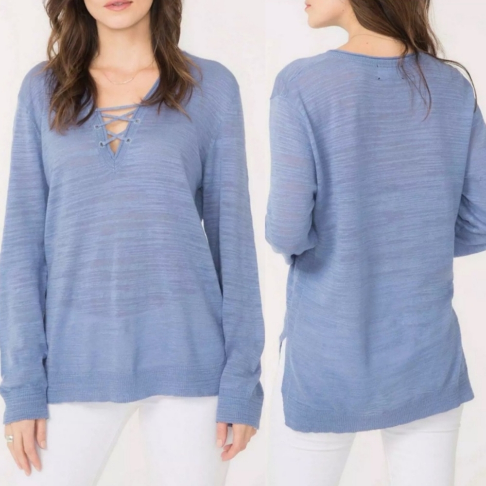 FEEL THE PIECE BY TERRE JACOBS LACE-UP BLUE SWEATER SZ M/L